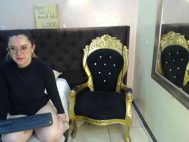 Alaiia---- Alaiia----