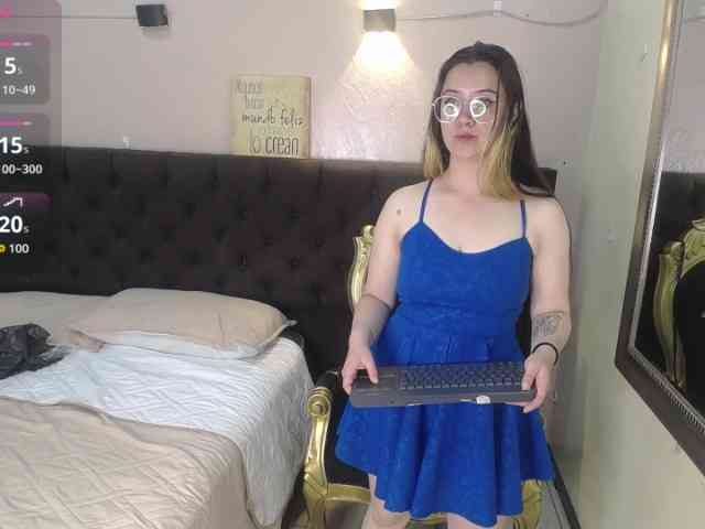 Alaiia---- Alaiia----