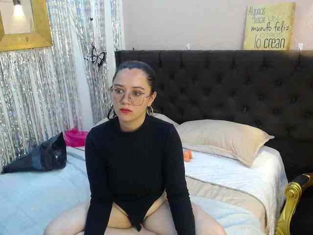 Alaiia---- Alaiia----