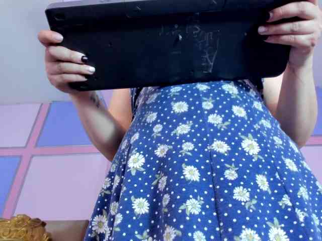 Alaiia---- Alaiia----