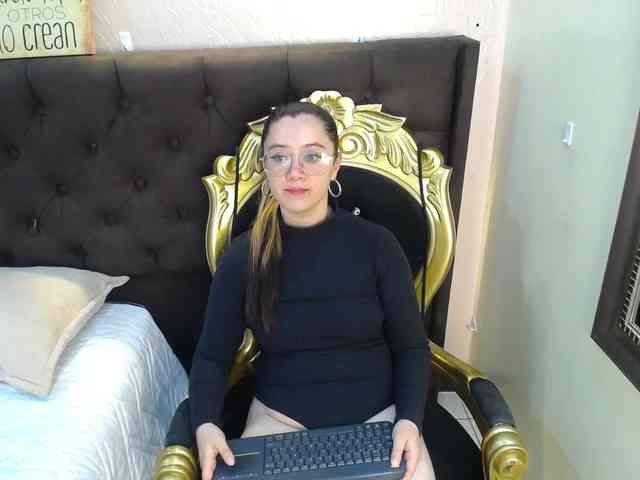 Alaiia---- Alaiia----