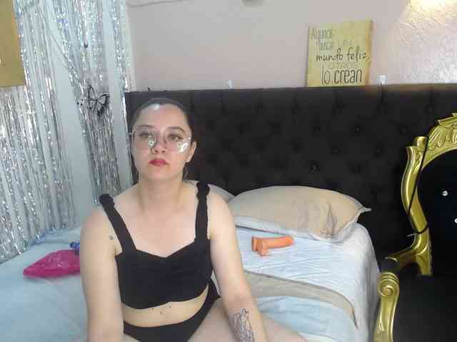 Alaiia---- Alaiia----