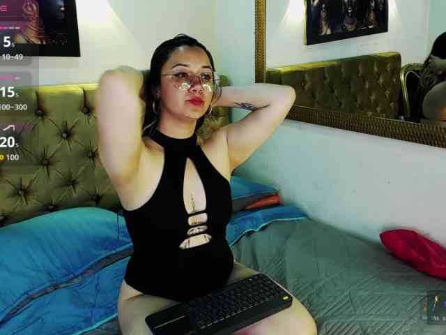 Alaiia---- Alaiia----