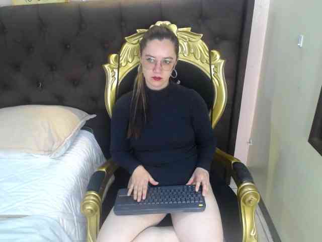 Alaiia---- Alaiia----