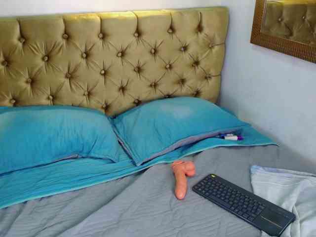 Alaiia---- Alaiia----