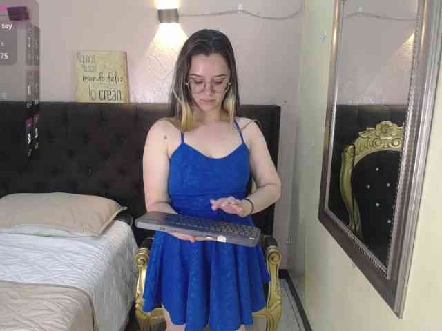 Alaiia---- Alaiia----