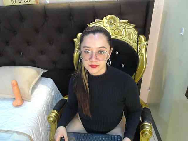 Alaiia---- Alaiia----