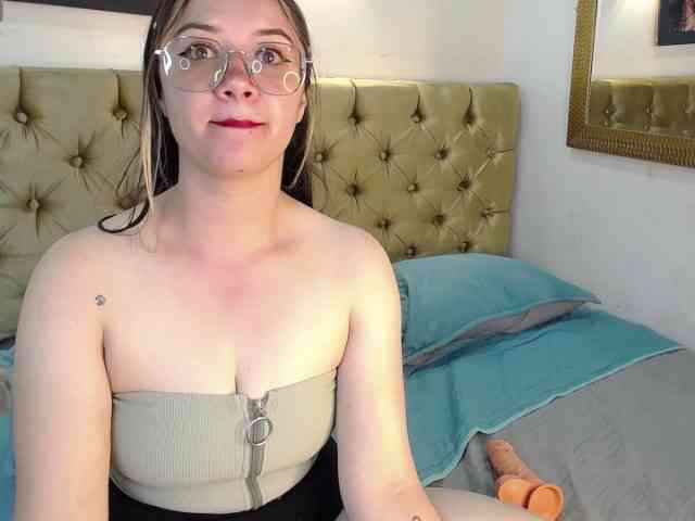 Alaiia---- Alaiia----