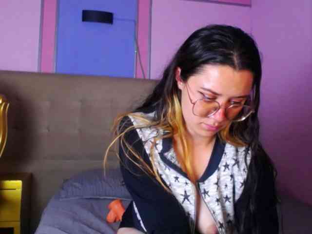 Alaiia---- Alaiia----