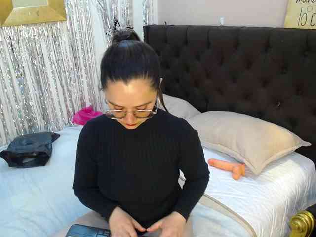 Alaiia---- Alaiia----