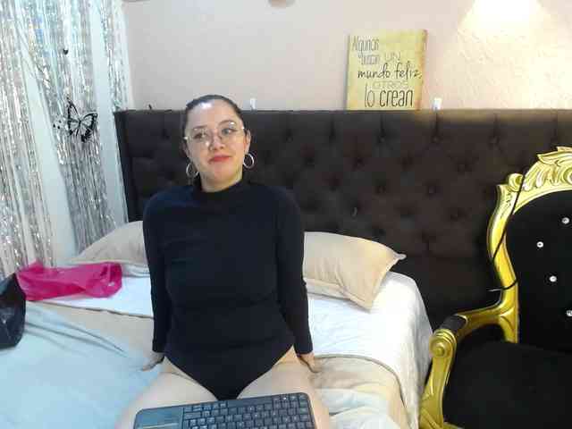 Alaiia---- Alaiia----