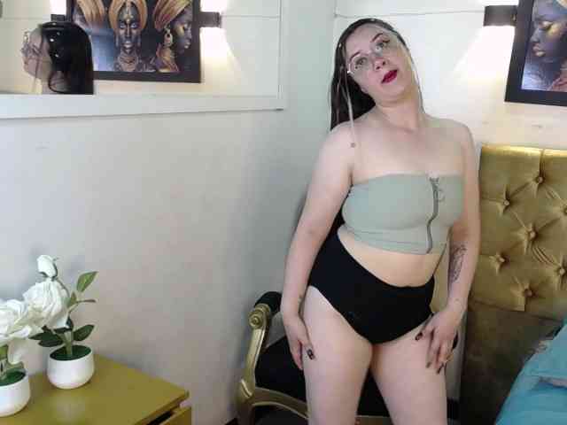 Alaiia---- Alaiia----