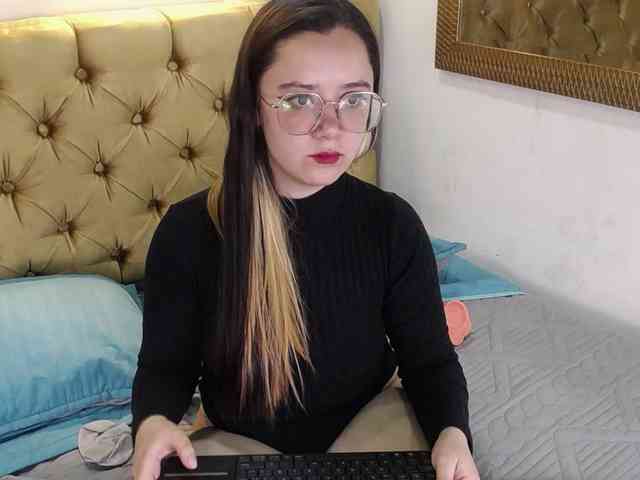 Alaiia---- Alaiia----