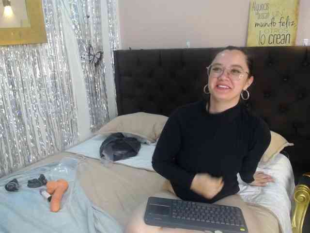 Alaiia---- Alaiia----