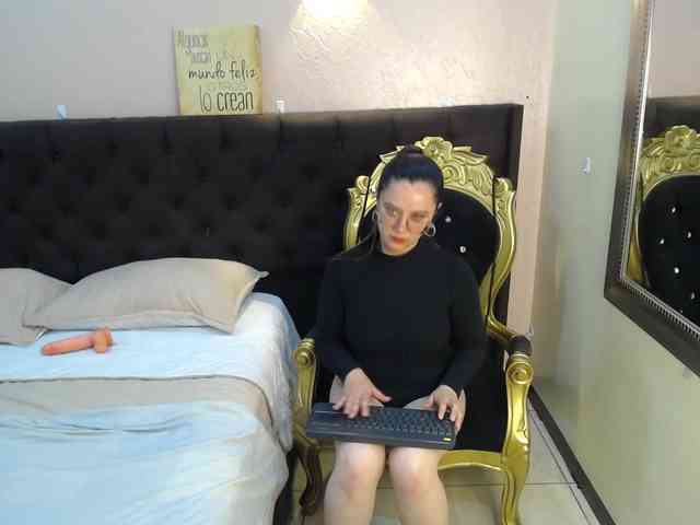 Alaiia---- Alaiia----