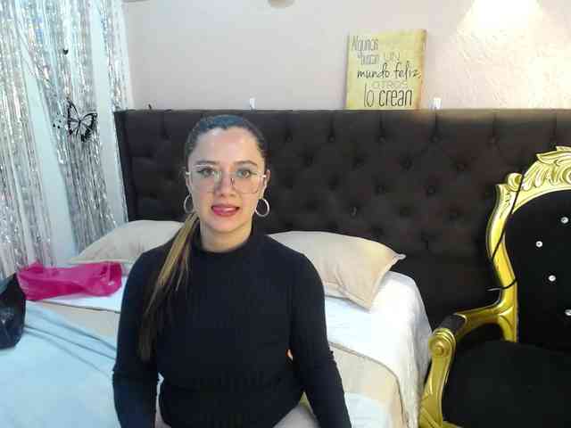 Alaiia---- Alaiia----