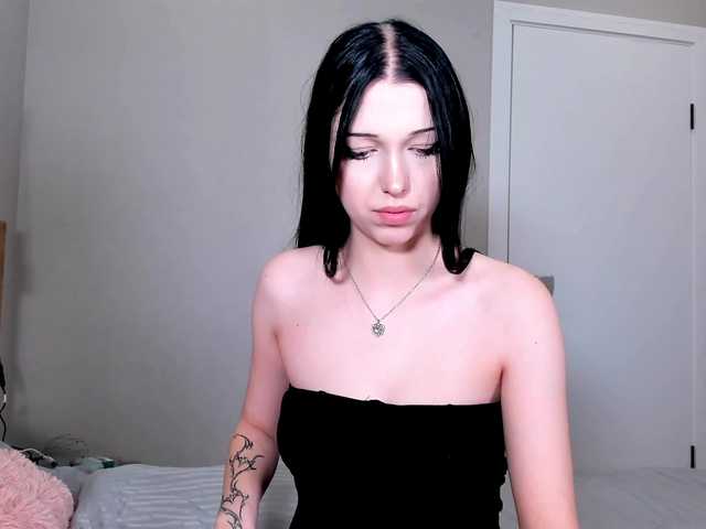AmaiRin's BongaCams show and profile