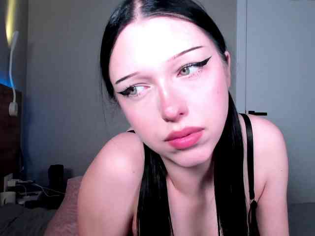 AmaiRin Live Webcam on BongaCams