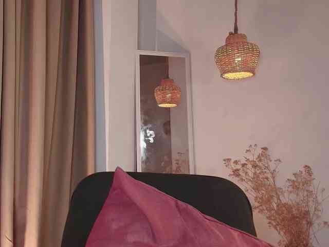 nicolletease nicolletease