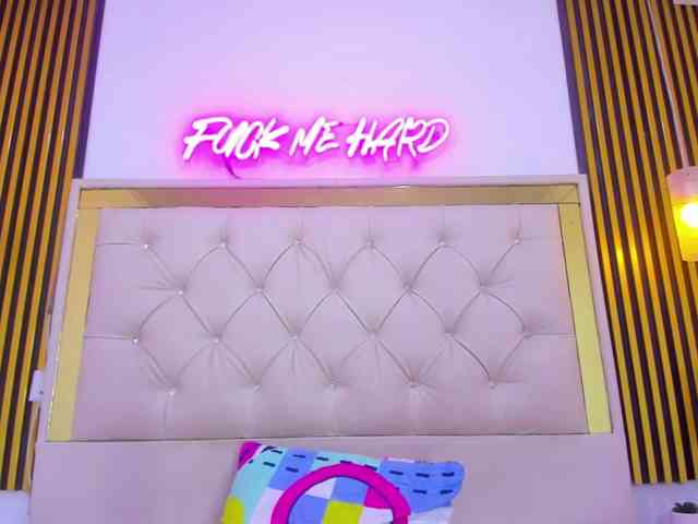 Kevin-Erotic Kevin-Erotic