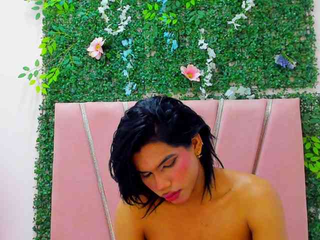 Bxby-dolls Live Webcam on BongaCams