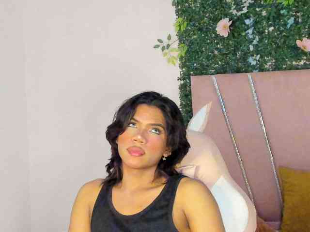 Bxby-dolls Live Webcam on BongaCams