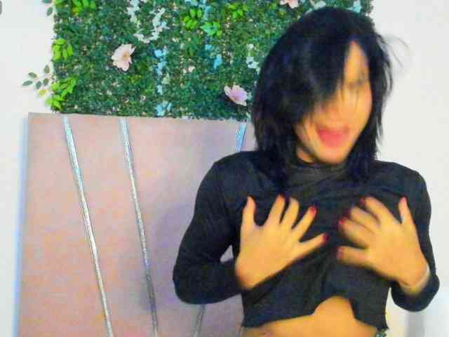 Bxby-dolls Live Webcam on BongaCams