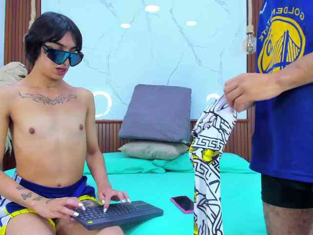 Loversinfire Live Webcam on BongaCams