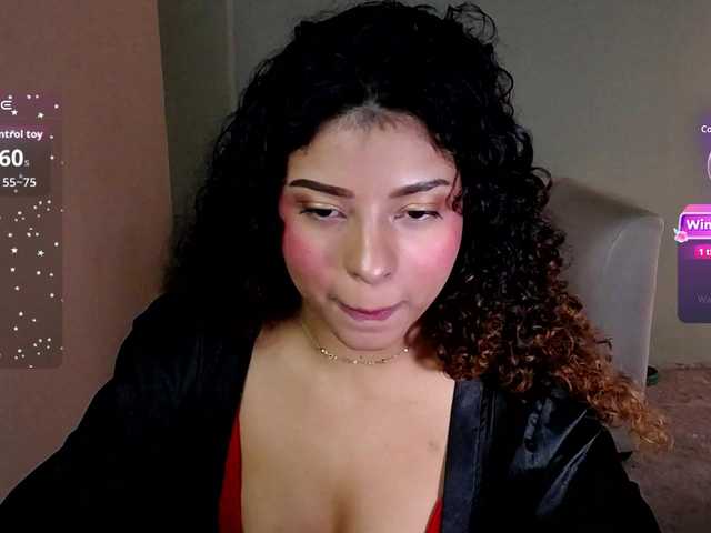 LuluPeach069's BongaCams show and profile