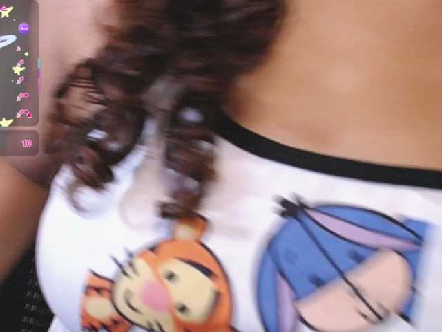 LuluPeach069's BongaCams show and profile