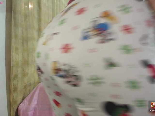 LuluPeach069's BongaCams show and profile