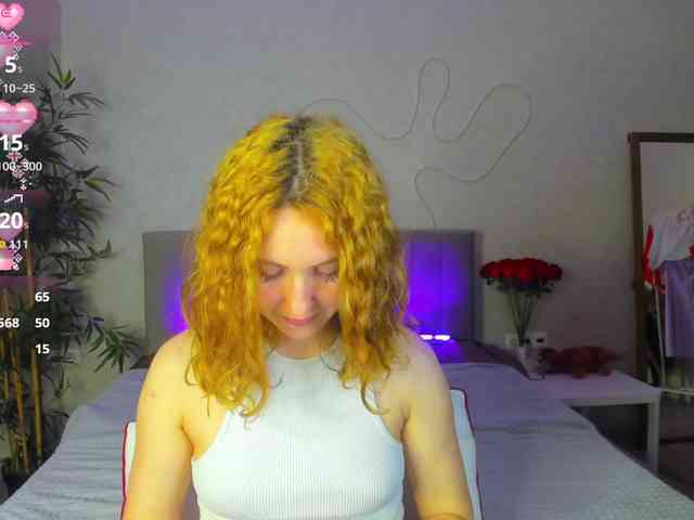 Luna-Go1d Live Webcam on BongaCams