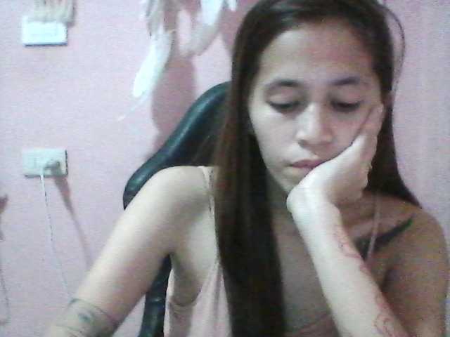 YourMochii webcam bongacams model stream image