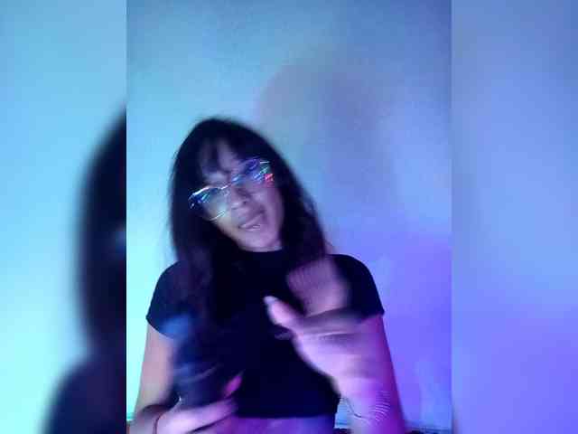 Sarafisher-1 Live Webcam on BongaCams