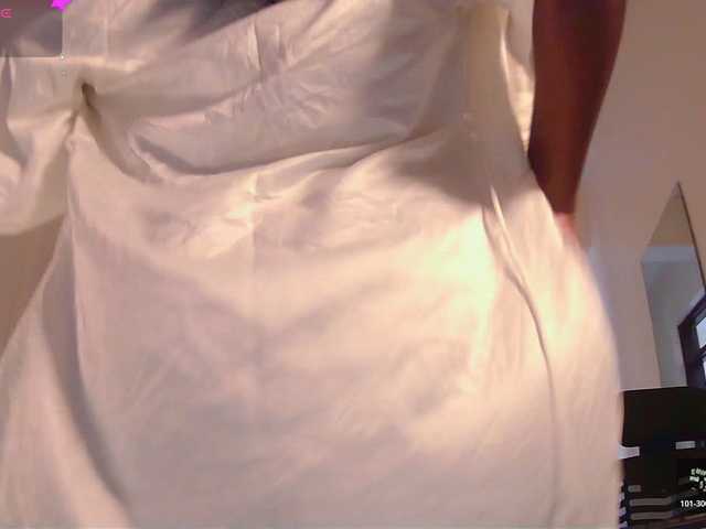 candymia3 Live Cam and Statistics on UnifiedCams