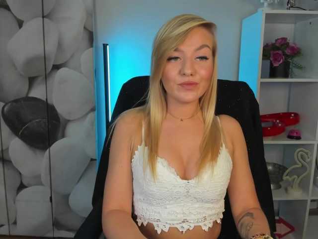 Sweet Laura (SweetLaura20)