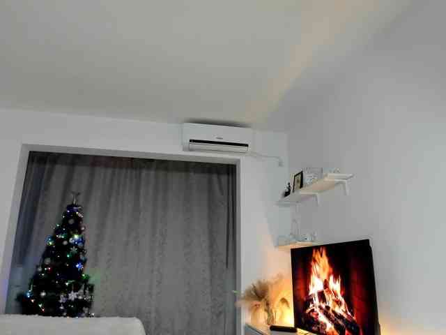 MiraDelynn MiraDelynn