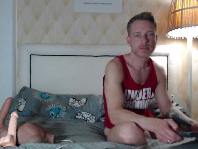 JessSteve's BongaCams show and profile