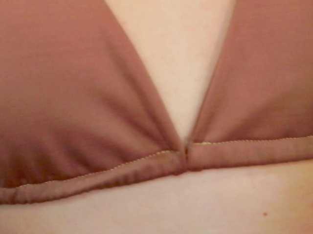 ZAHIRA-1's BongaCams show and profile