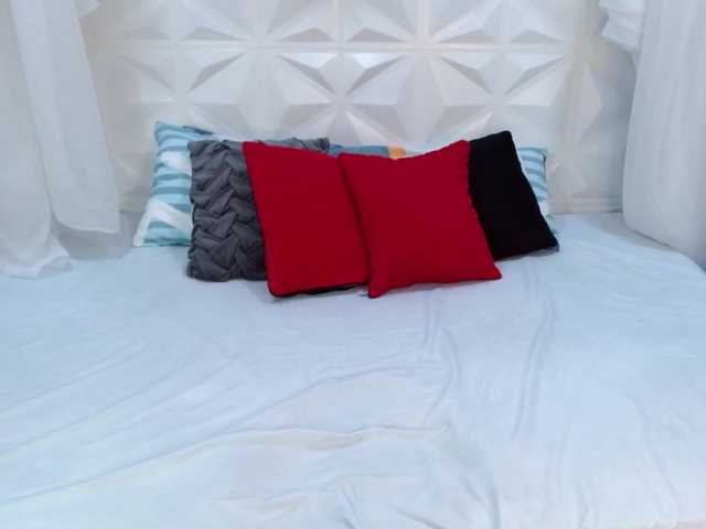 ZAHIRA-1's BongaCams show and profile