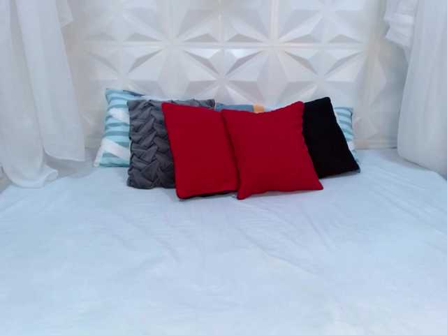 ZAHIRA-1's BongaCams show and profile