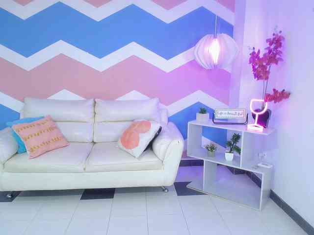 ZAHIRA-1 Live Webcam on BongaCams