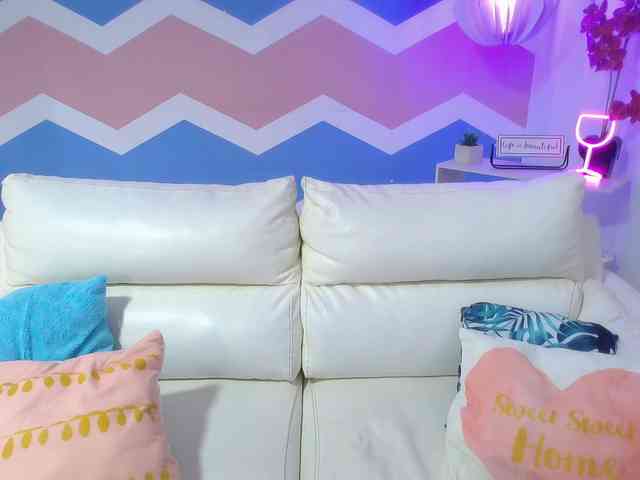 ZAHIRA-1 Live Webcam on BongaCams