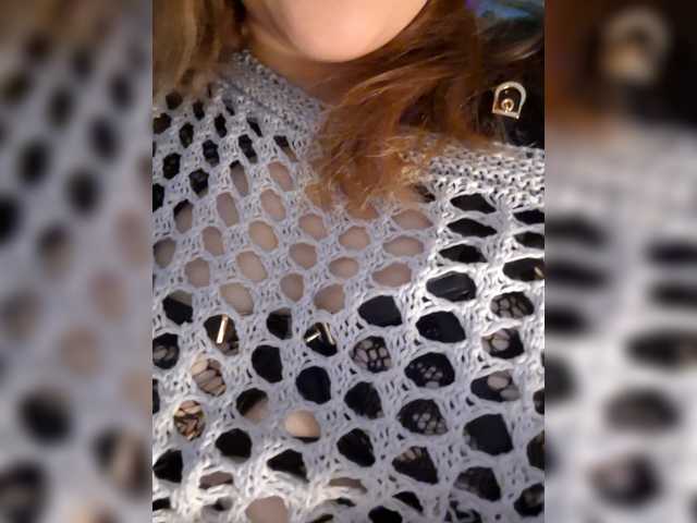 HellInsideUs – webcam model profile photo