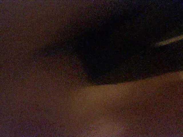 HellInsideUs – webcam model profile photo