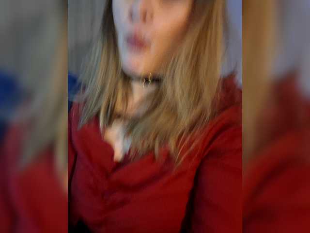 HellInsideUs – webcam model profile photo