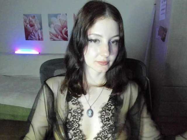 Victoria1's BongaCams show and profile