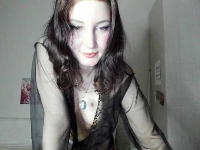 Victoria1's BongaCams show and profile