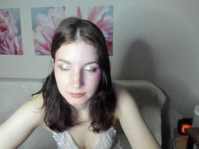 Victoria1's BongaCams show and profile