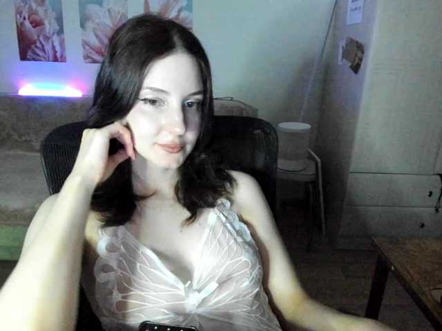 Victoria1's BongaCams show and profile
